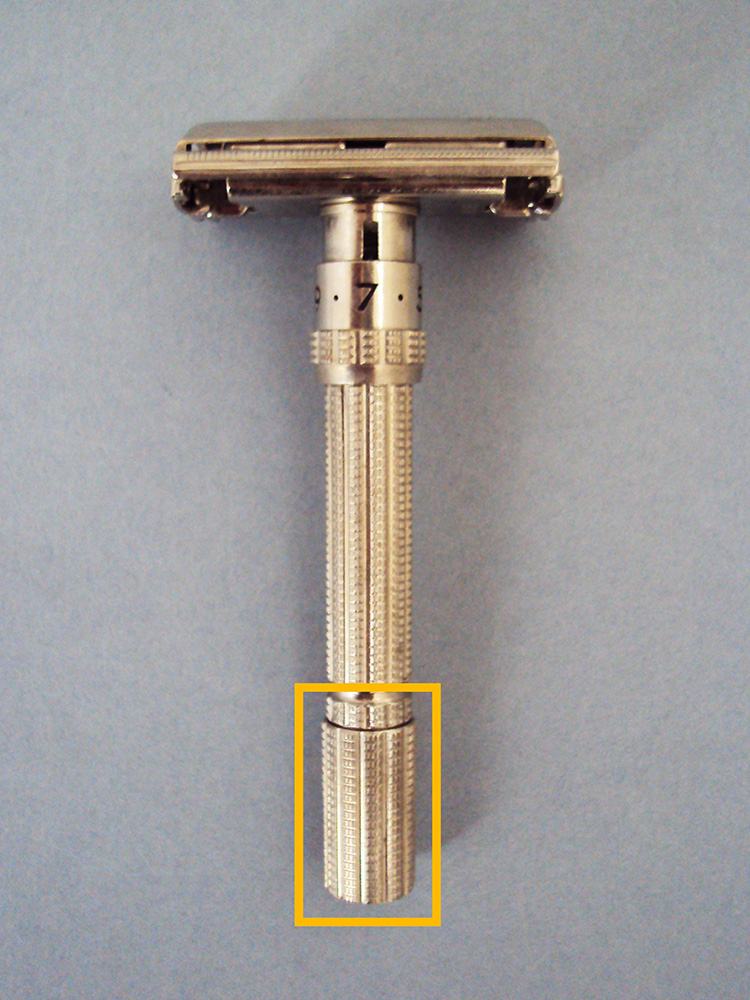 How to clean your safety razor